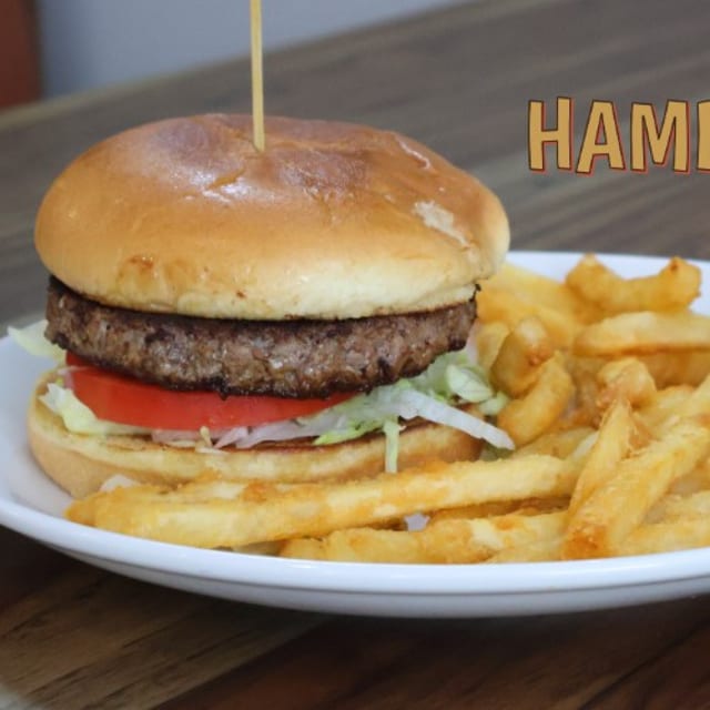 Hamburger Deluxe.