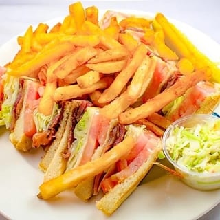 BLT Club Deluxe